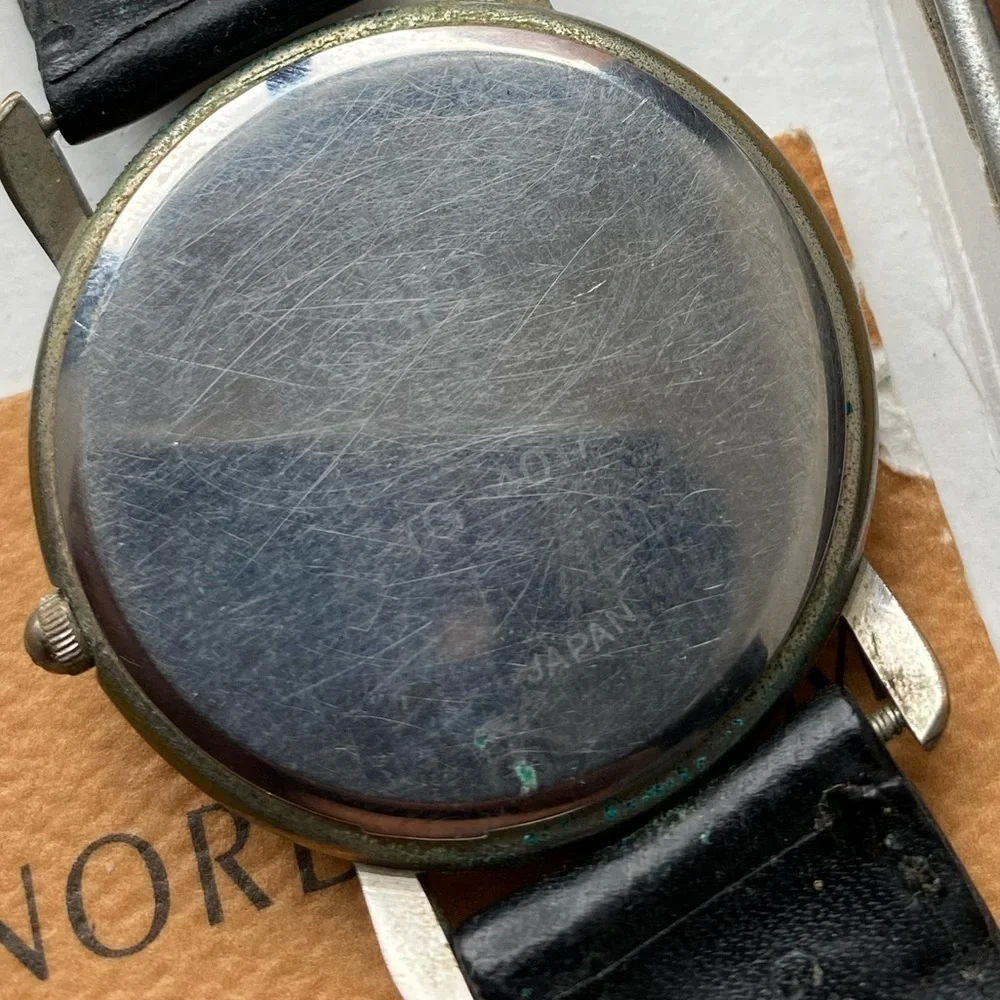 1994 FOSSIL CHRONOGRAPH MOON PHASE WATCH TG-4017